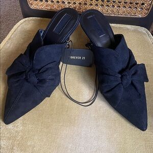 Forever 21 Black Bow Heels